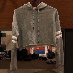 Cropped hoodie
